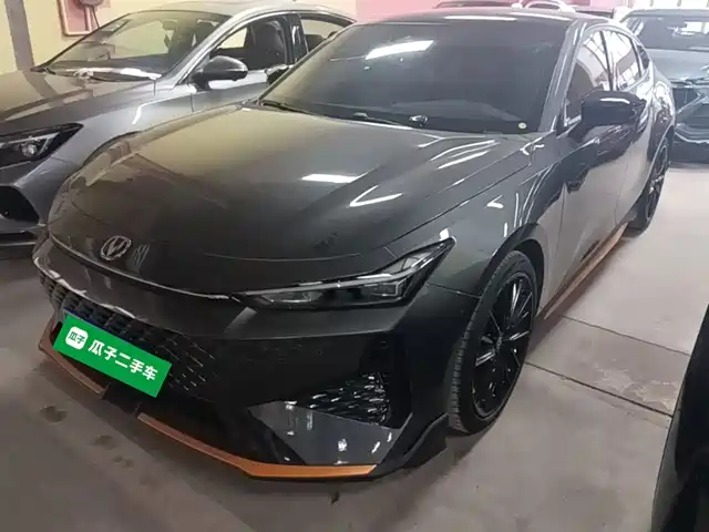 Changan Changan UNI-V 2025