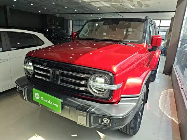 Tank Tank 300 2022