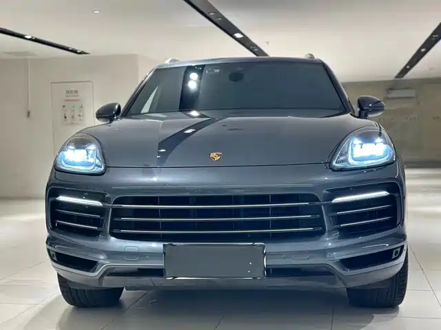 Porsche Cayenne 2019