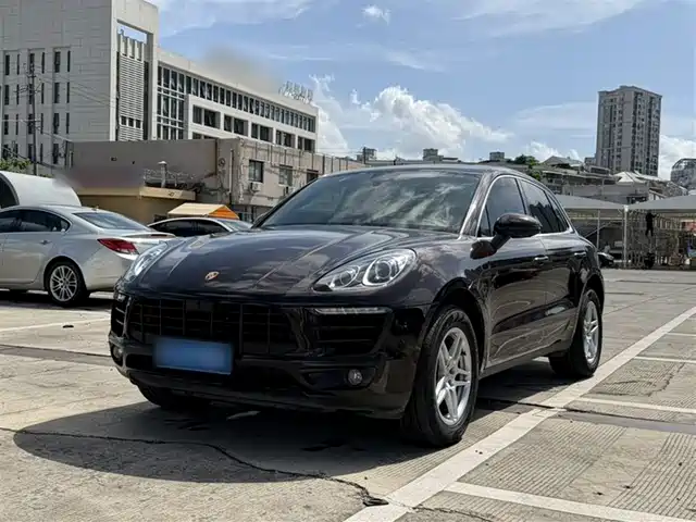 Porsche Macan 2018