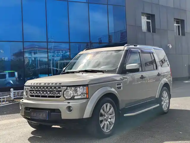 Land Rover Discovery 2012