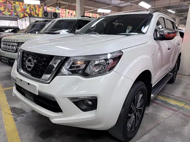 Nissan Terra 2022