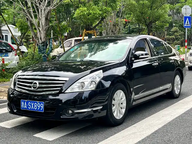 Nissan Teana 2010