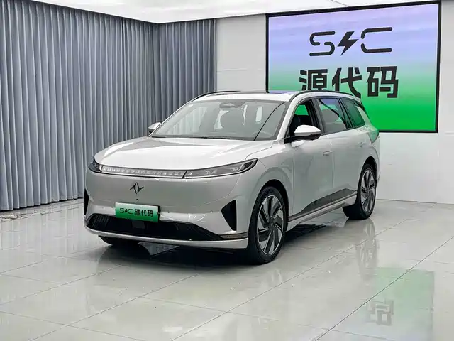 Dongfeng Yipai eπ008