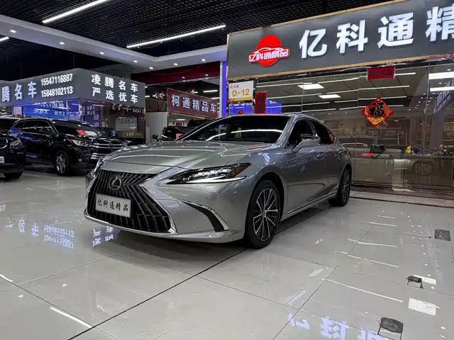 Lexus Lexus ES 2023