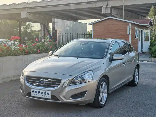 Volvo Volvo V60 2013