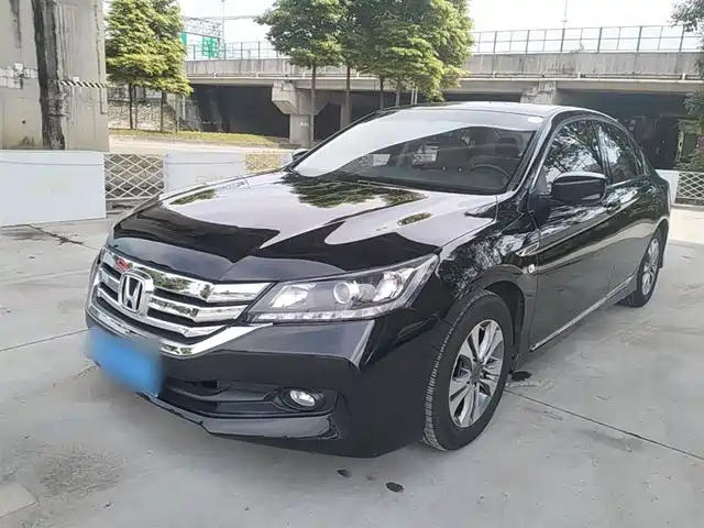 Honda Accord 2015