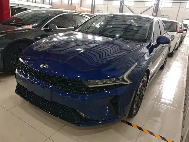 Kia Kia K5 2021