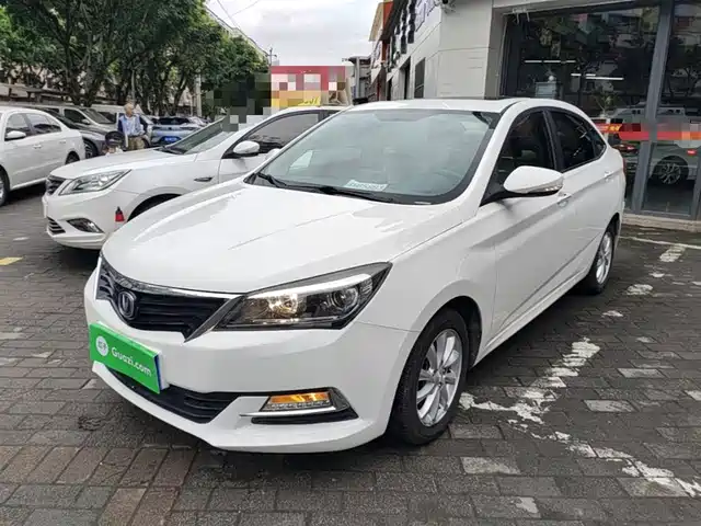 Changan Yuexiang V7 2016