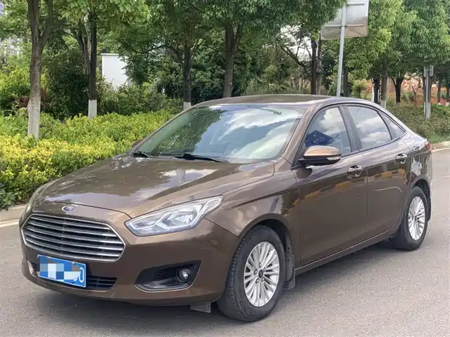 Ford Ford Escort 2015