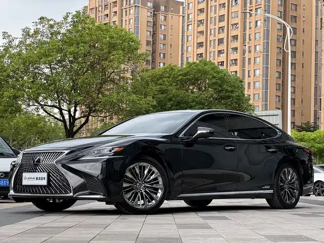 Lexus Lexus LS 2019