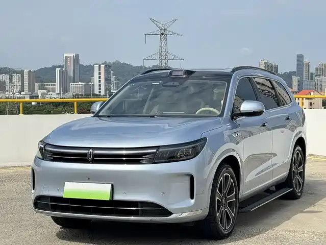 AITO Wenjie AITO M7 2024