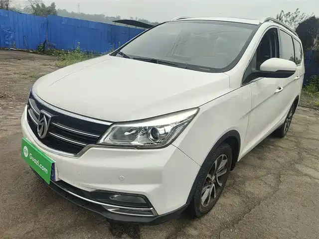 Baojun Baojun 730 2018