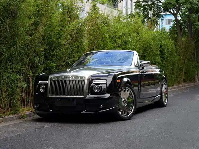 Rolls-Royce Phantom