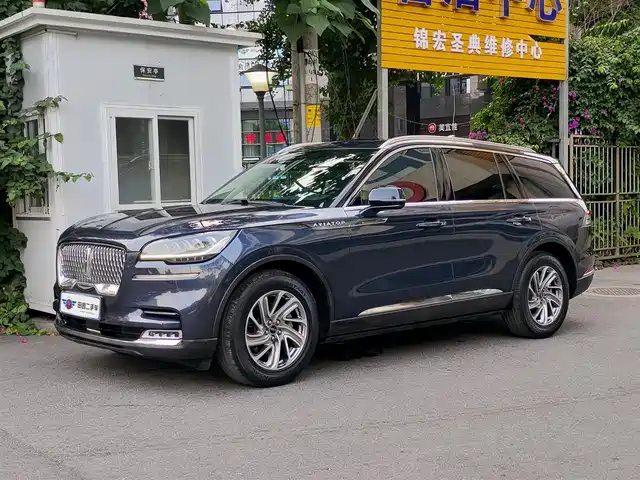Lincoln Aviator 2021