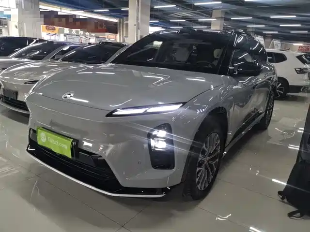 NIO NIO ES6 2025
