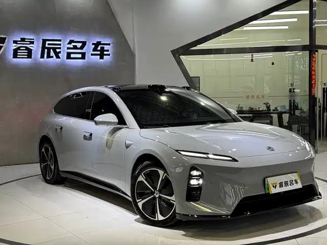 NIO NIO ET5T