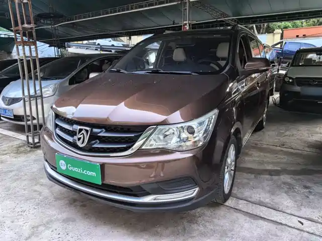 Baojun Baojun 730 2016