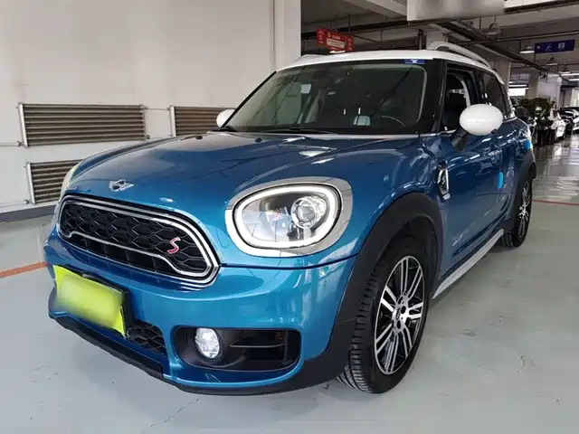 MINI MINI COUNTRYMAN 2017