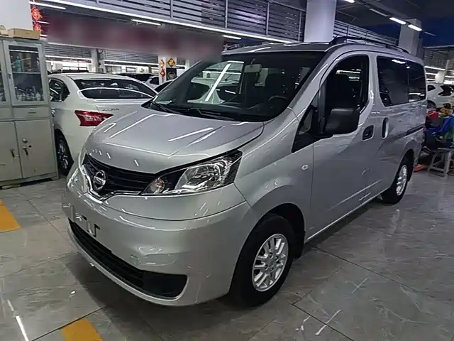 Nissan Nissan NV200 2014
