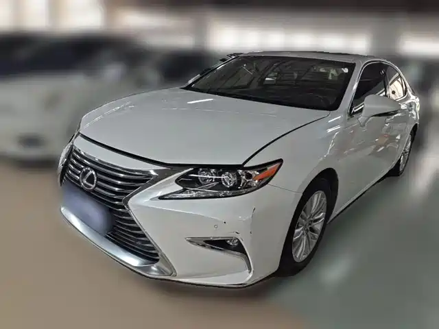 Lexus Lexus ES 2016