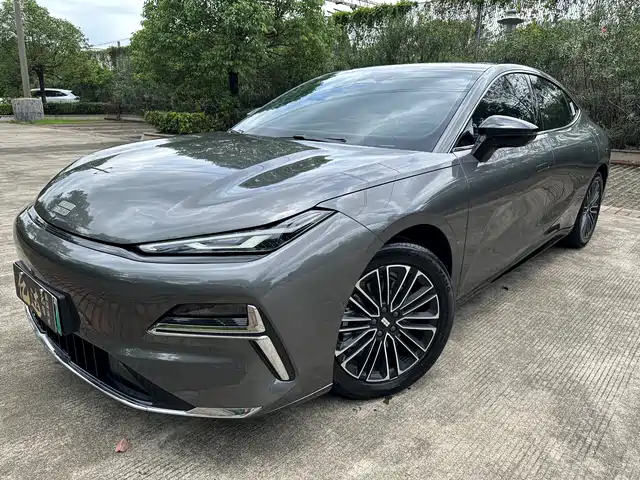 Geely Galaxy Galaxy Xingyao 8 2025