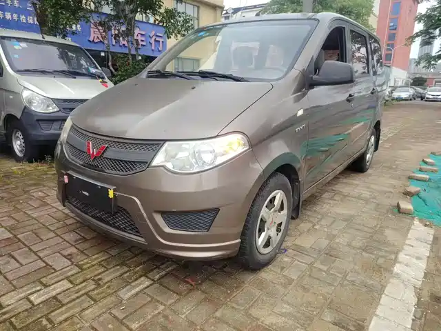 Wuling Motors Wuling Hongguang 2016