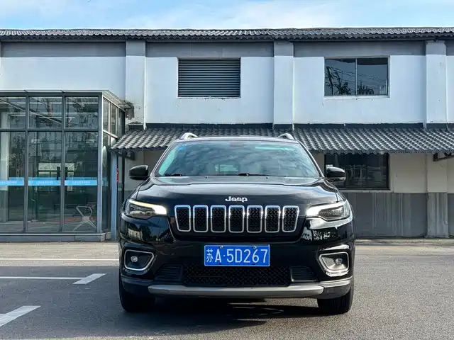 Jeep Cherokee 2019