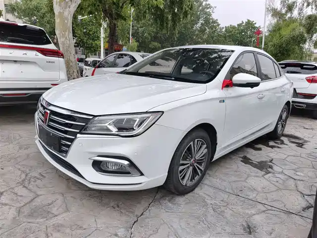 Roewe Roewe i5 2019