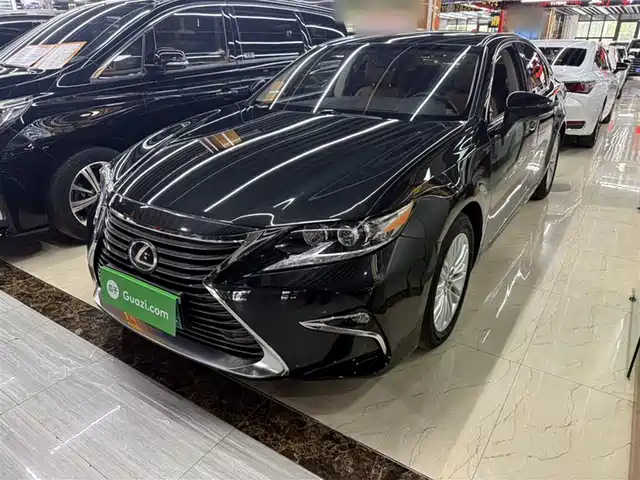 Lexus Lexus ES 2018