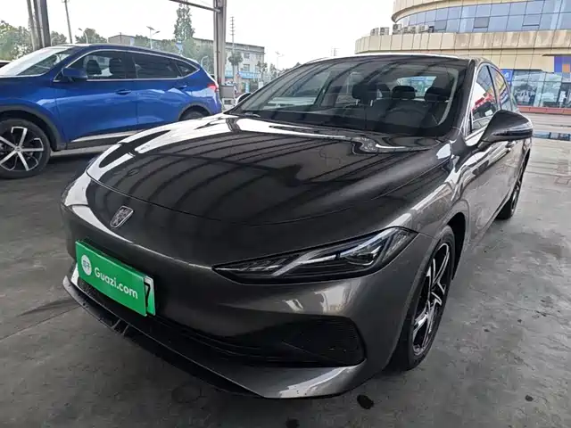 Roewe Roewe D7 2025