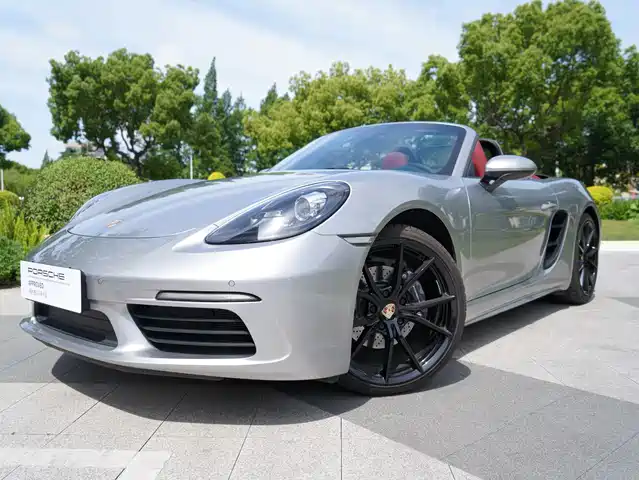 Porsche Porsche 718 2023