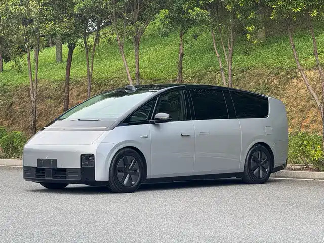 Li Auto Li Auto MEGA 2024