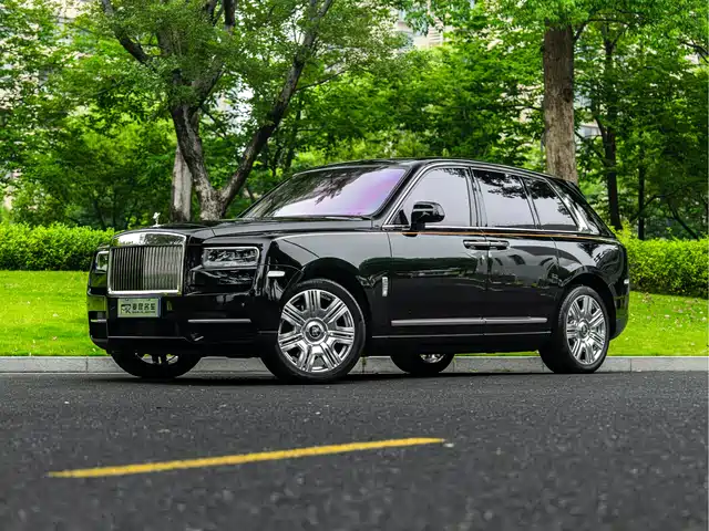 Rolls-Royce Cullinan 2022