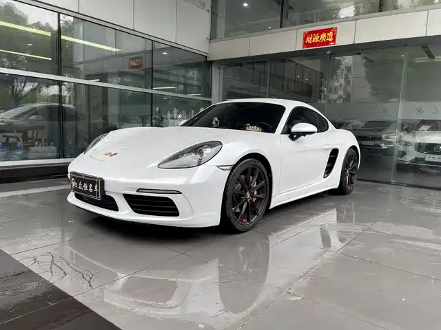 Porsche Porsche 718 2017