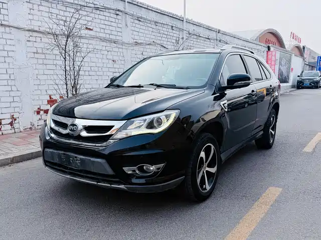 BYD BYD S7 2015