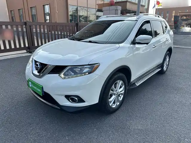 Nissan X-Trail 2015
