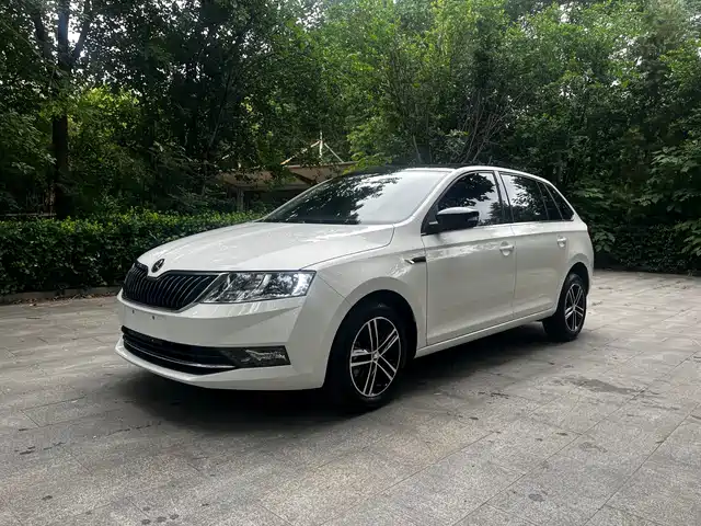 Škoda Skoda Rapid Spaceback 2019