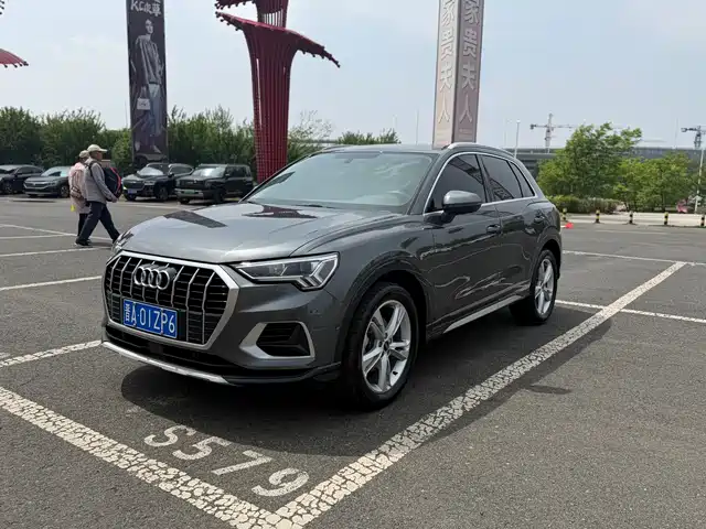 Audi Audi Q3 2022
