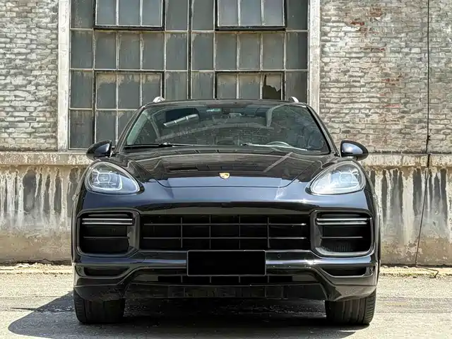 Porsche Cayenne 2014