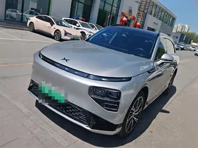XPeng XPeng G9 2023