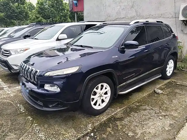 Jeep Cherokee 2017