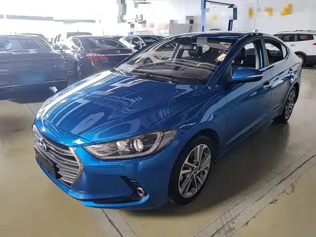 Hyundai Elantra 2017
