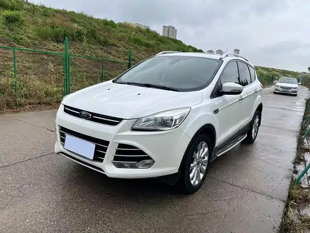Ford Ford Kuga 2015