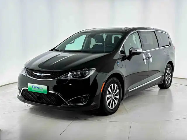 Chrysler Grand Caravan PHEV (Import) 2025