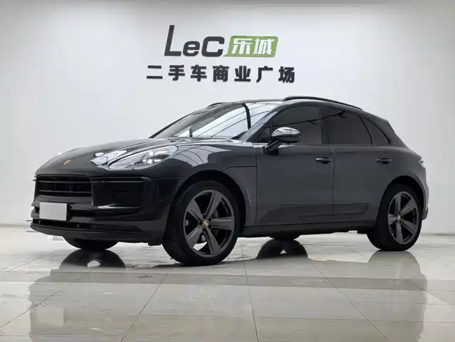 Porsche Macan 2023