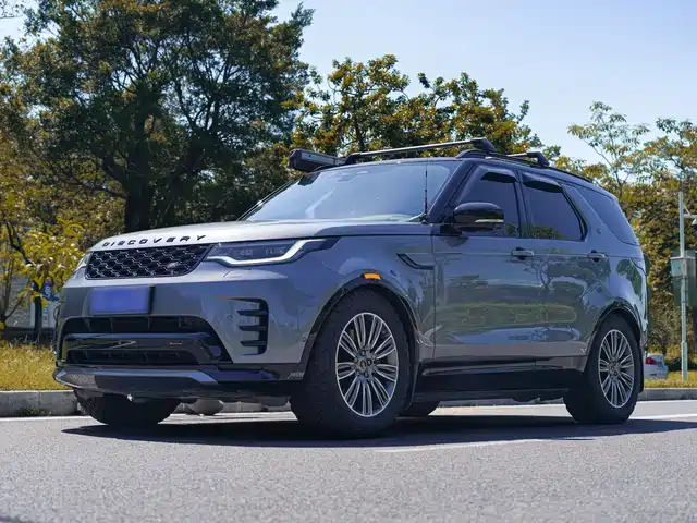 Land Rover Discovery 2022