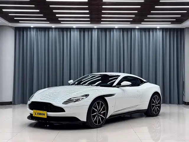 Aston Martin Aston Martin DB11 2018