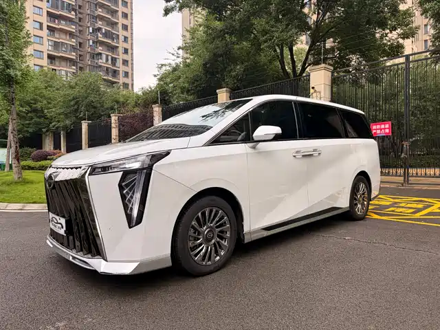 GAC Trumpchi Trumpchi M8 2023