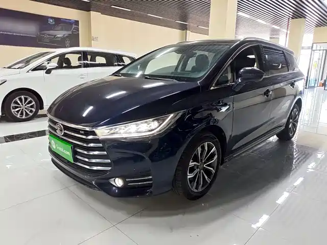 BYD Song MAX